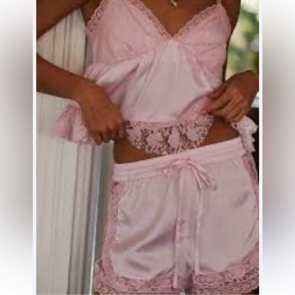 Free People Intimates. U and Me Set. Candy Pink. New With Tags FiNaL$
